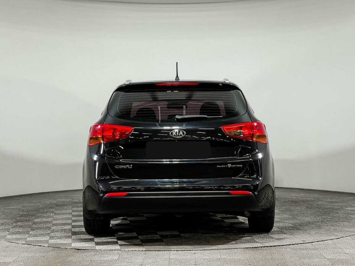 Б/У Киа Сид 2015 года. Фото: #4