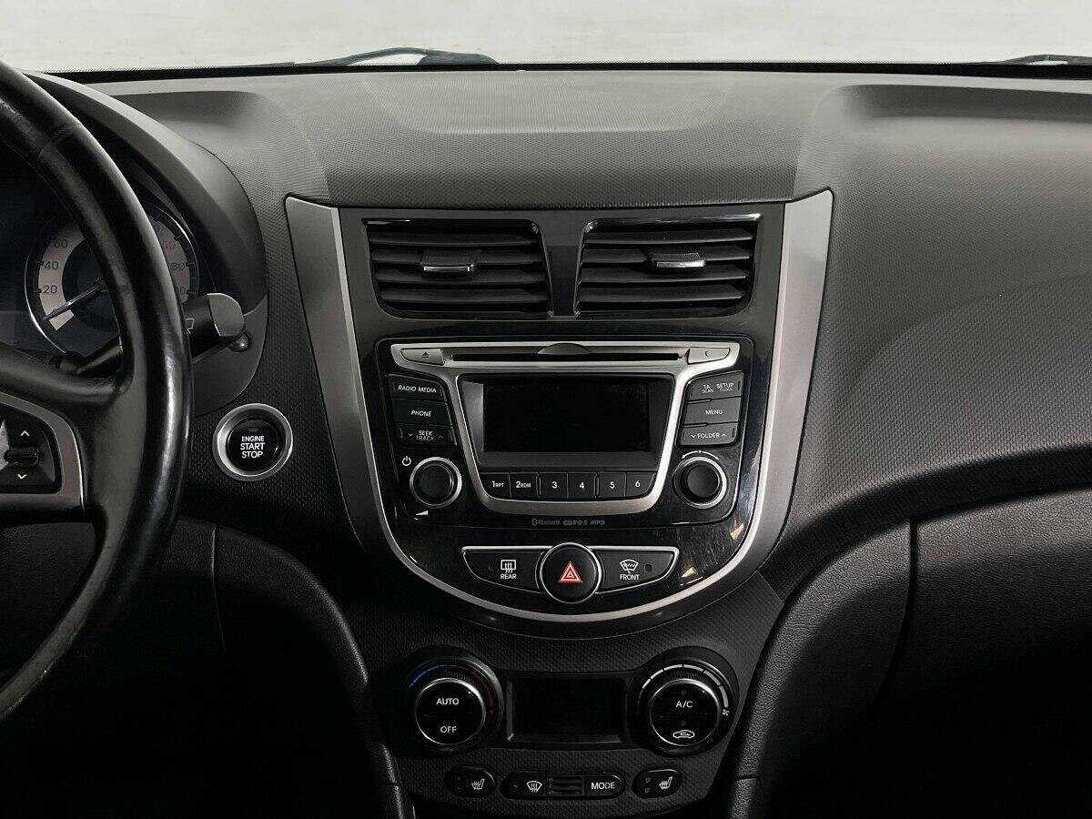 Б/У Хендай Солярис 2014 года. Фото: #9