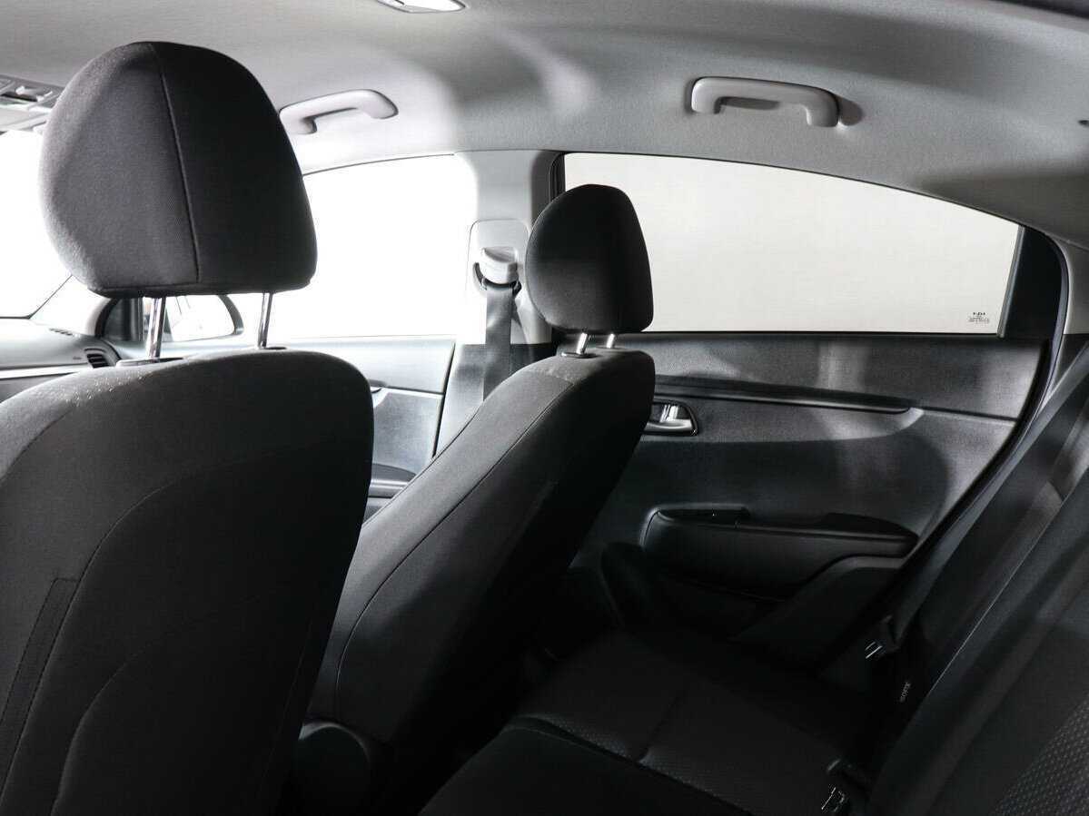 Б/У Киа Рио 2022 года. Фото: #11