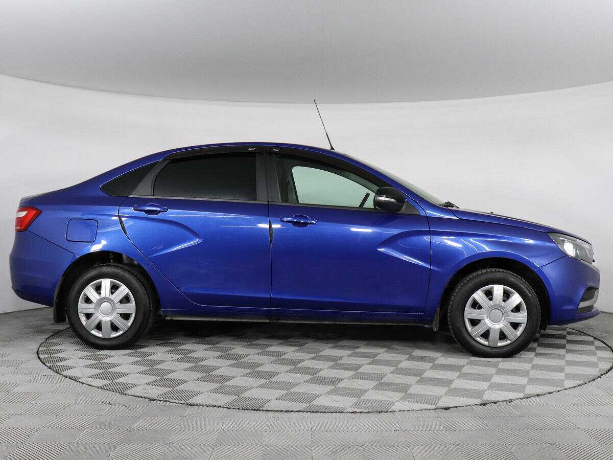 Б/У Лада (ВАЗ) Веста 2021 года. Фото: #3