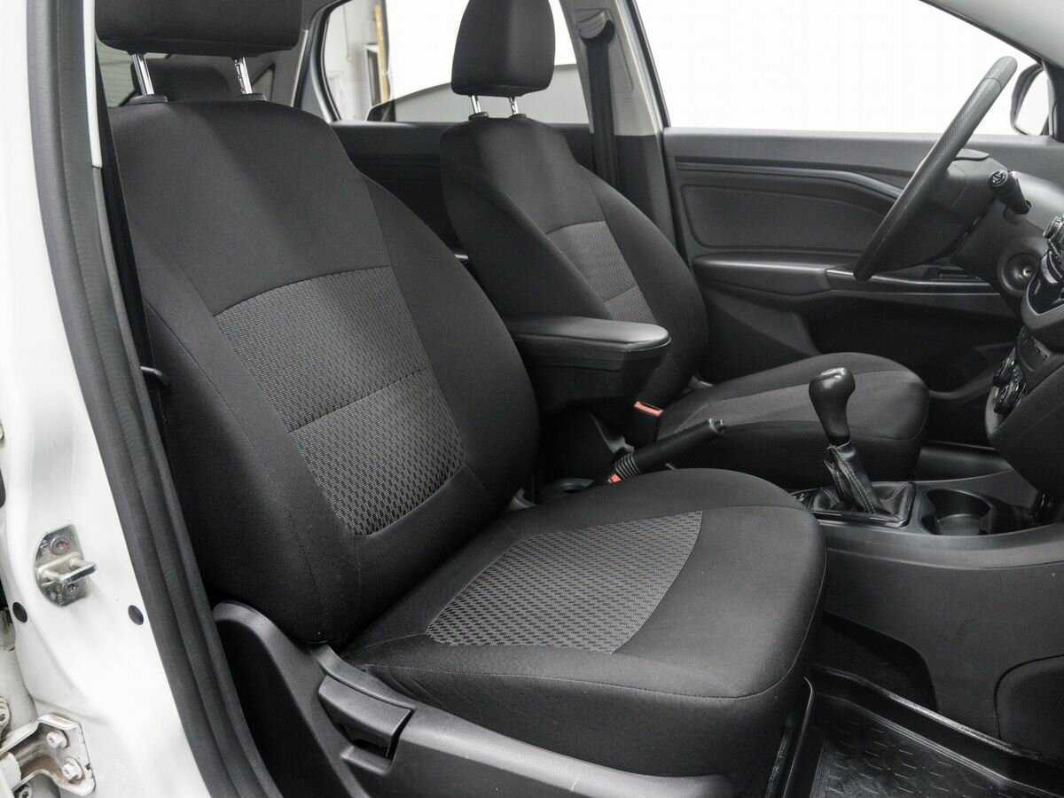 Б/У Лада (ВАЗ) Веста 2019 года. Фото: #8