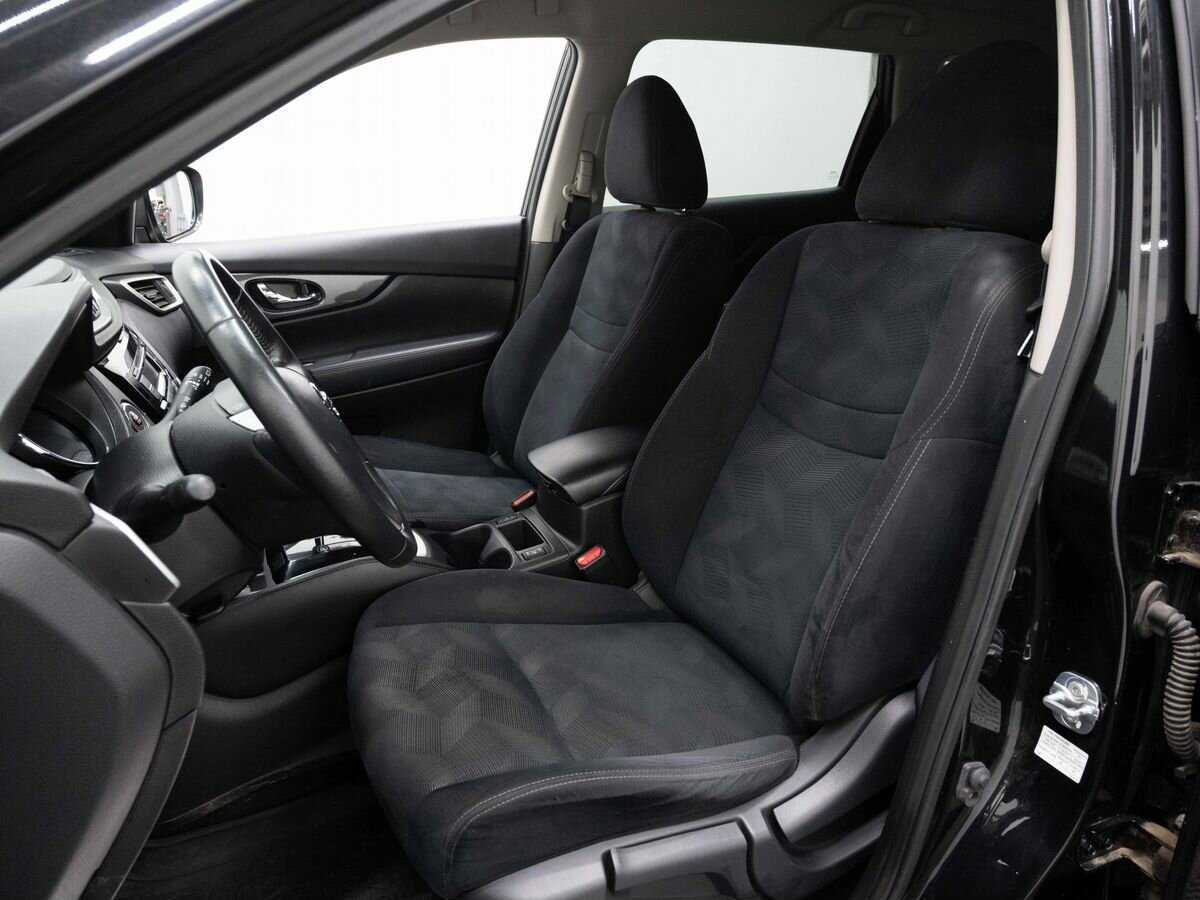 Б/У Ниссан Икс-Трейл 2016 года. Фото: #9