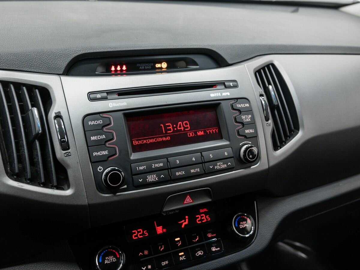 Б/У Киа Спортейдж 2014 года. Фото: #17