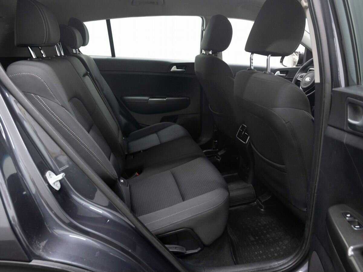 Б/У Киа Спортейдж 2017 года. Фото: #11