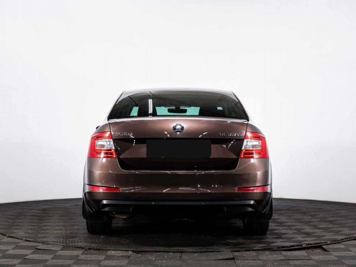 Б/У Шкода Октавия 2016 года. Фото: #4