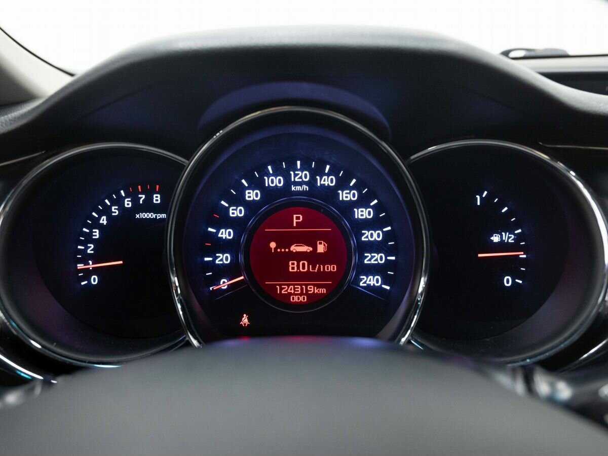 Б/У Киа Сид 2017 года. Фото: #16