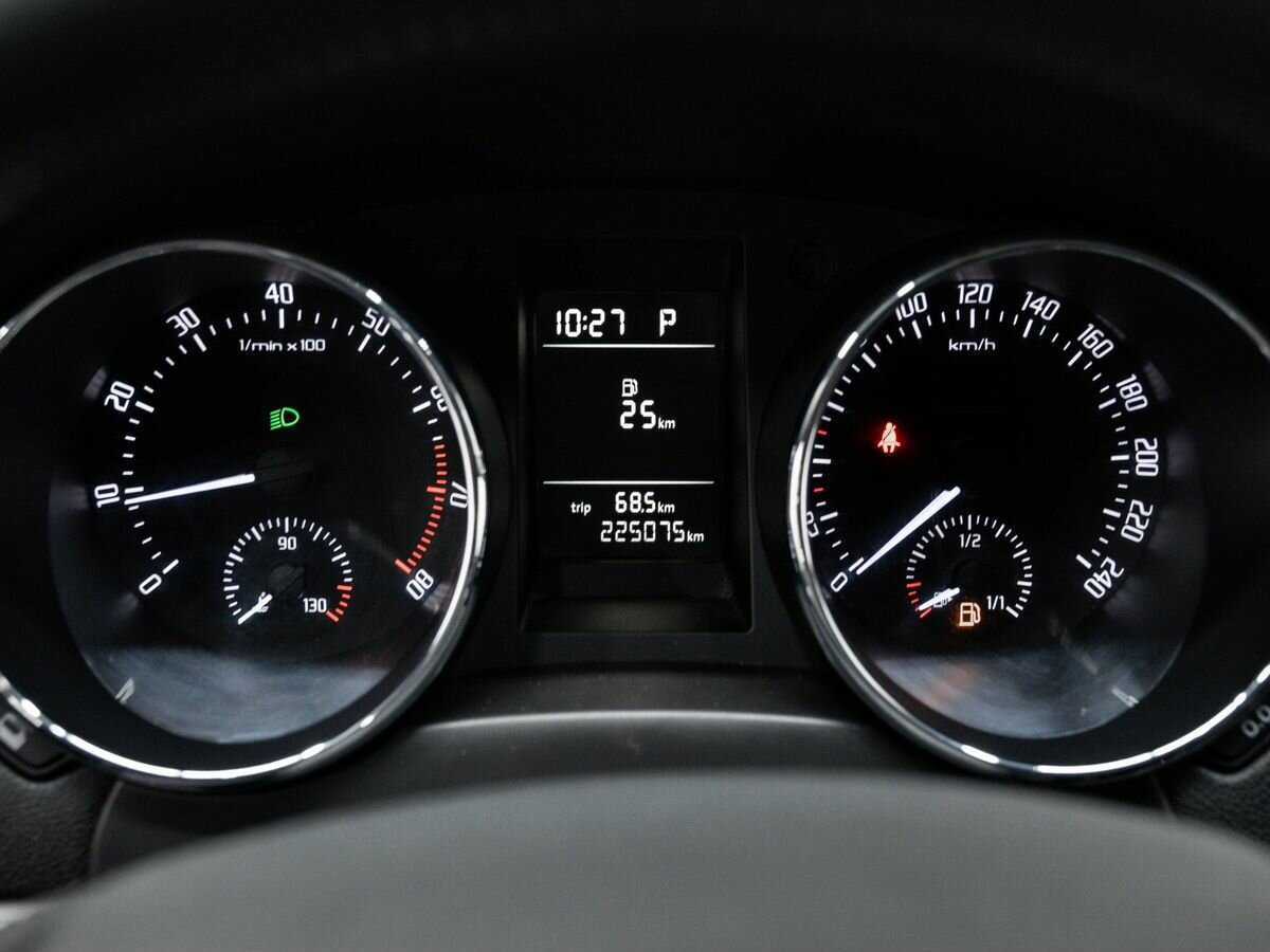 Б/У Шкода Йети 2012 года. Фото: #18