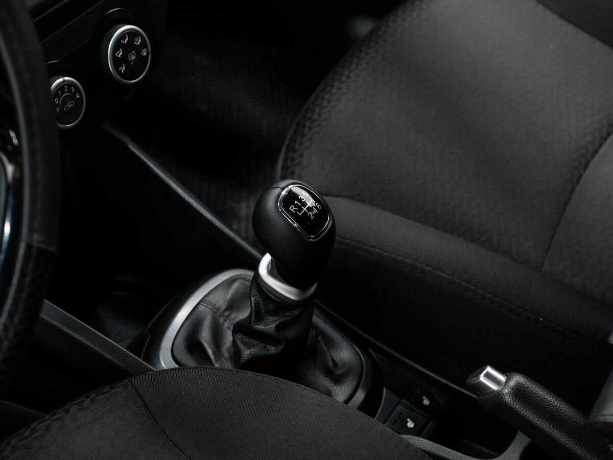 Б/У Киа Рио 2015 года. Фото: #17