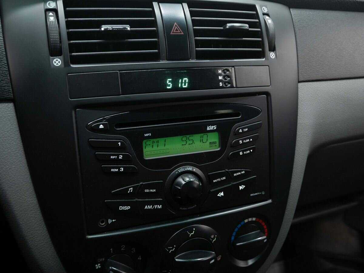 Б/У Дэу Гентра 2013 года. Фото: #17