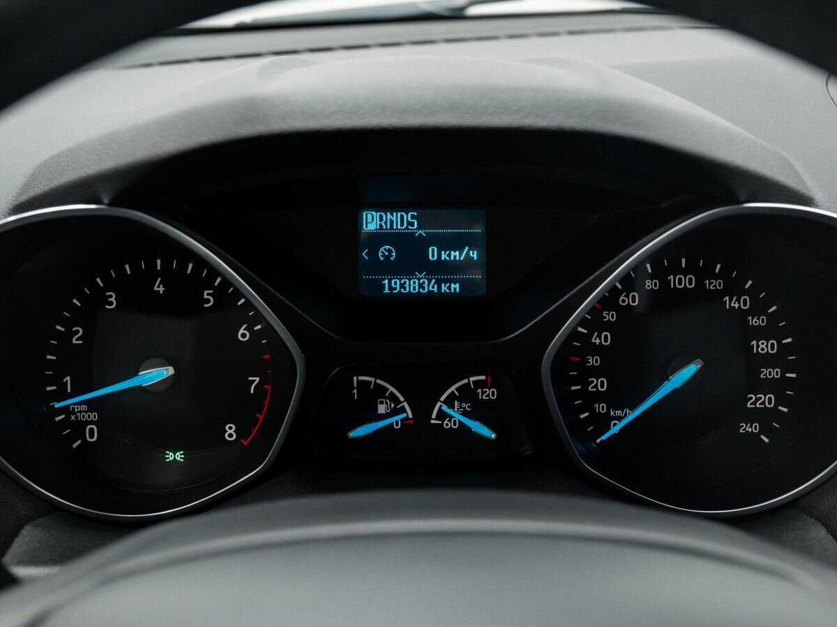 Б/У Форд Куга 2017 года. Фото: #21