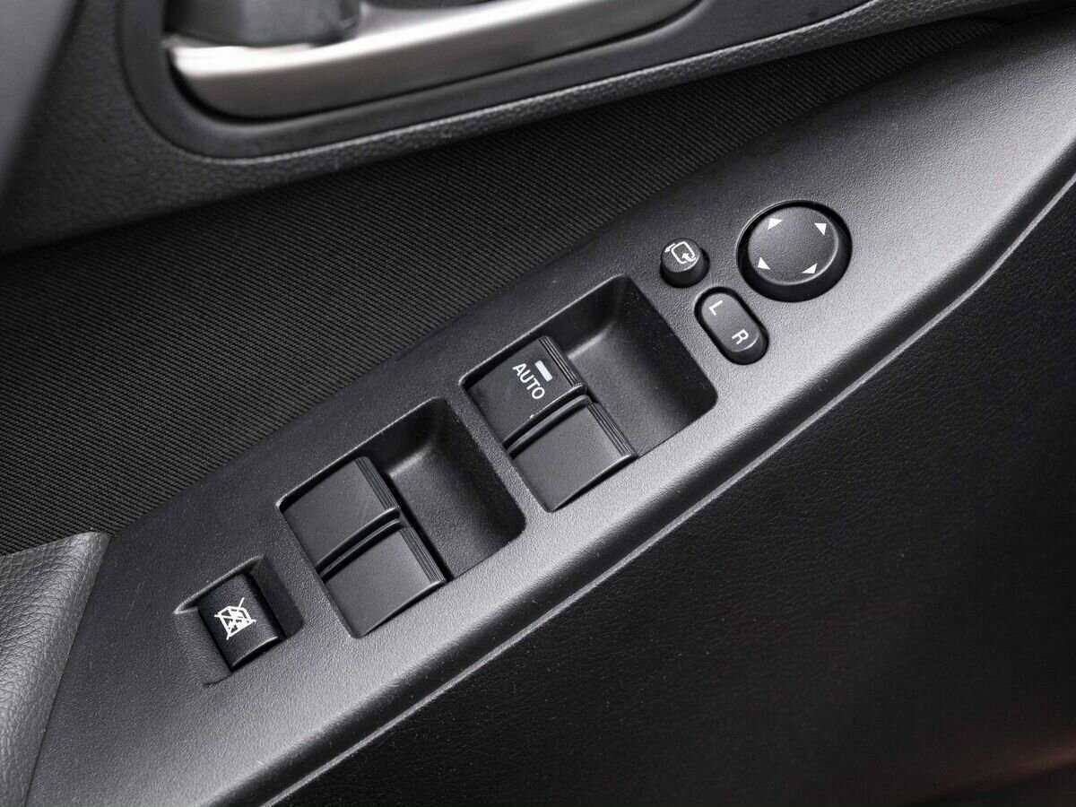 Б/У Мазда 3 2012 года. Фото: #18