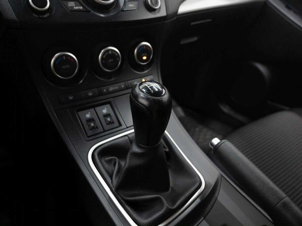 Б/У Мазда 3 2012 года. Фото: #22