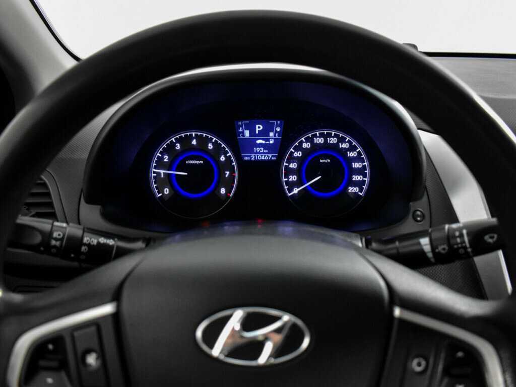 Б/У Хендай Солярис 2012 года. Фото: #13