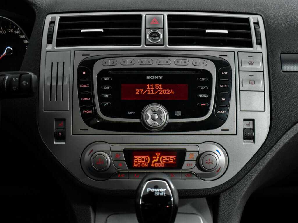 Б/У Форд Куга 2012 года. Фото: #13