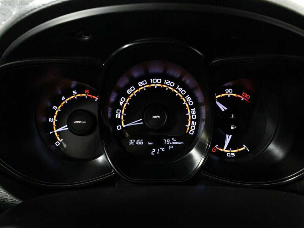 Б/У Лада (ВАЗ) Веста 2021 года. Фото: #11