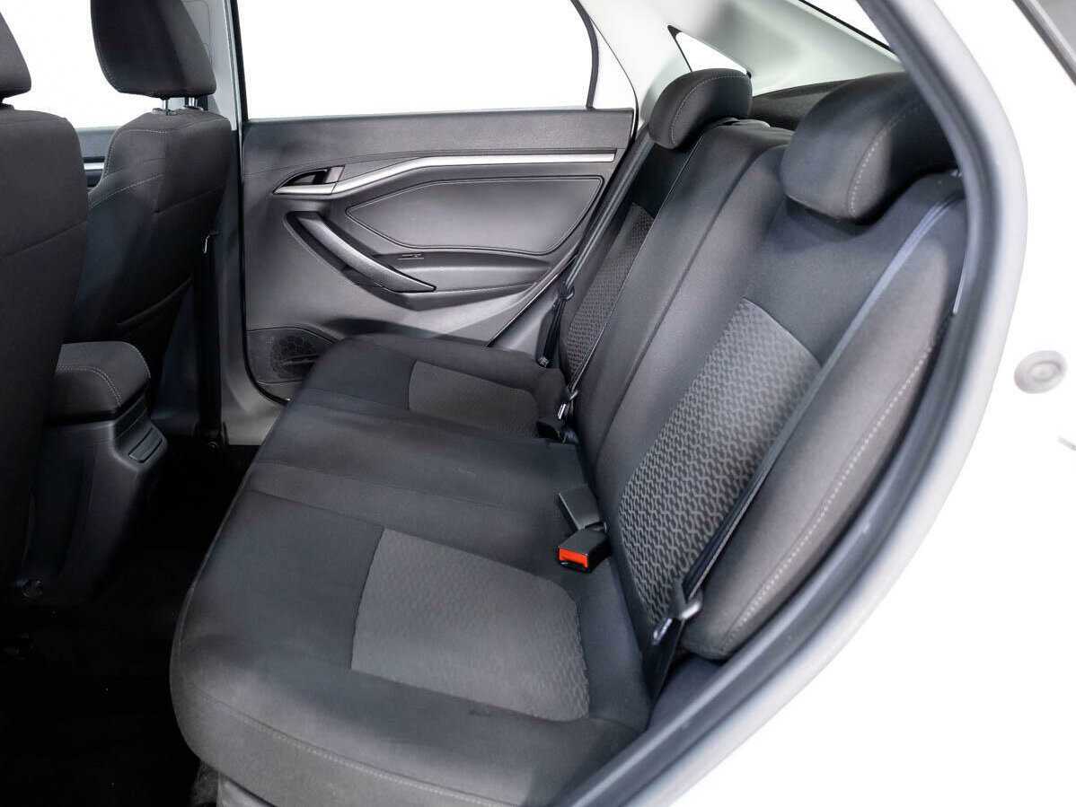 Б/У Лада (ВАЗ) Веста 2022 года. Фото: #10