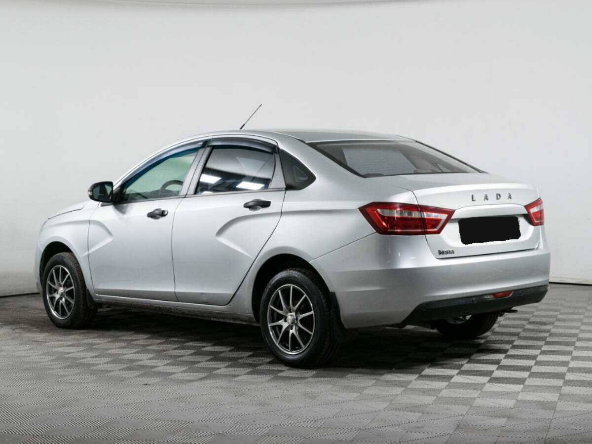 Б/У Лада (ВАЗ) Веста 2017 года. Фото: #6
