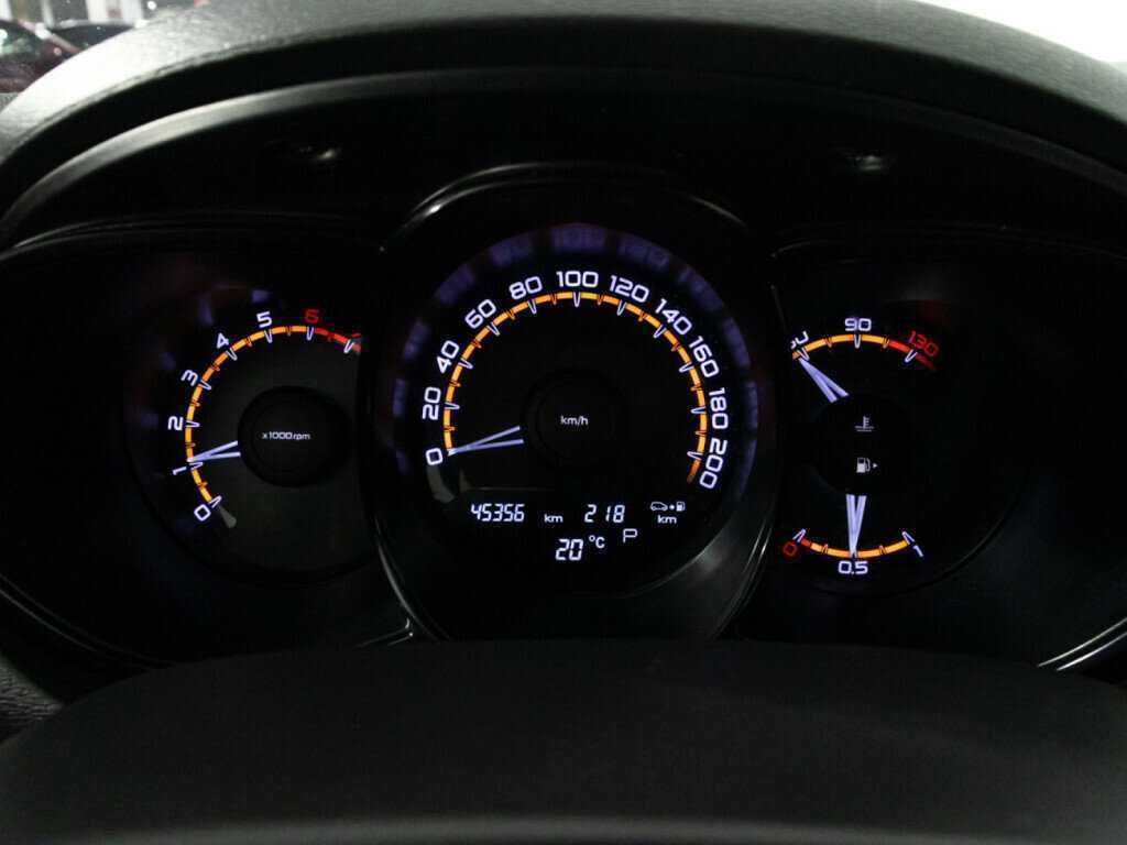 Б/У Лада (ВАЗ) Веста 2021 года. Фото: #11