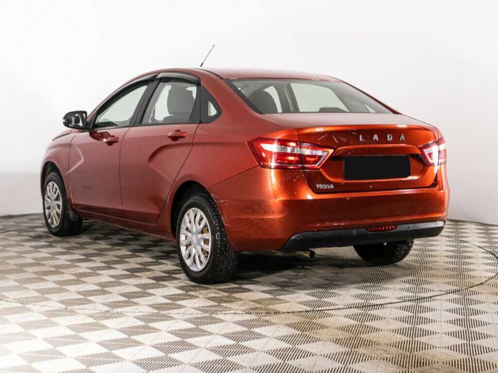 Б/У Лада (ВАЗ) Веста 2017 года. Фото: #6