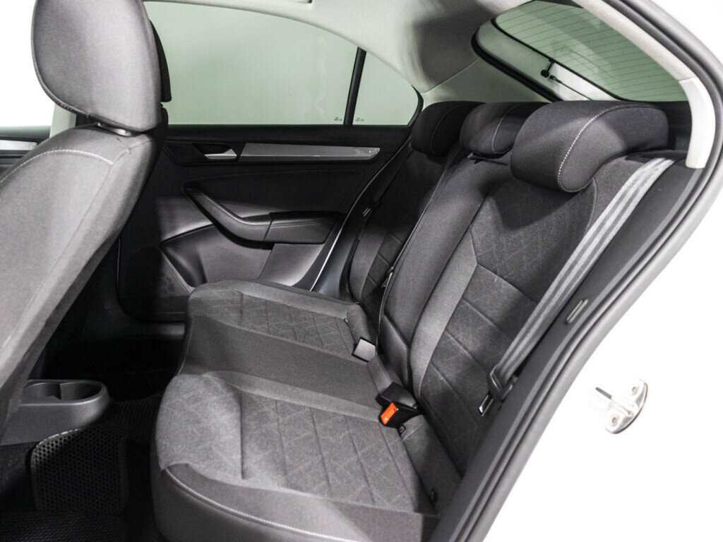 Б/У Фольксваген Поло 2020 года. Фото: #9