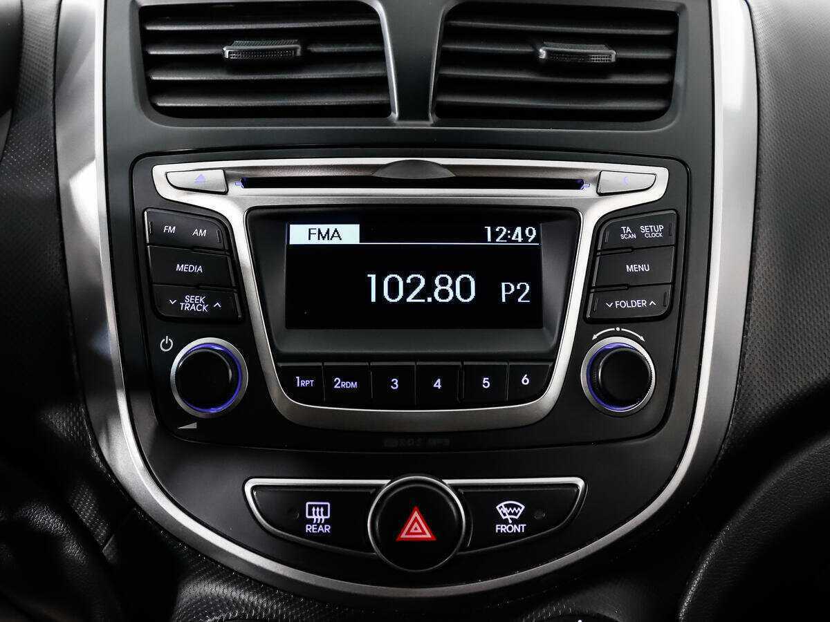 Б/У Хендай Солярис 2014 года. Фото: #12