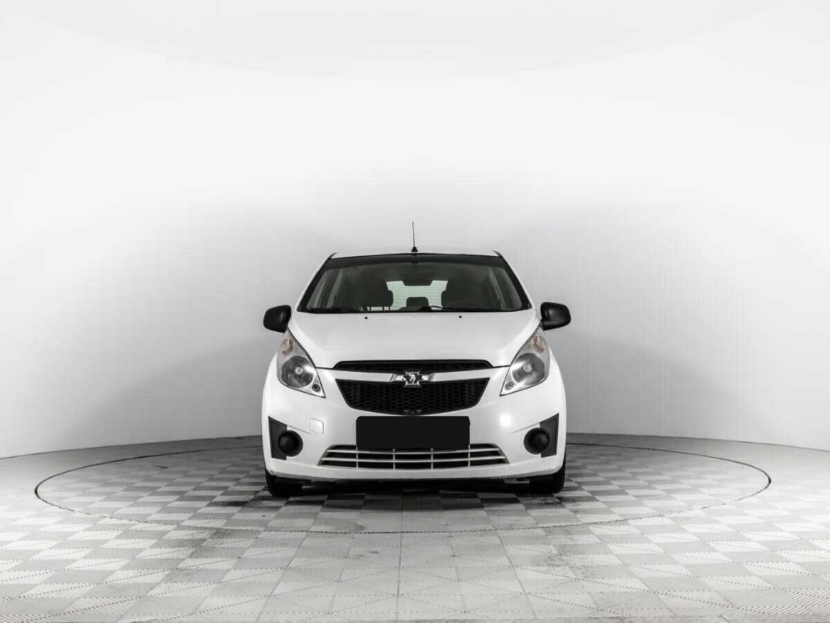 Б/У Шевроле Спарк 2013 года. Фото: #1