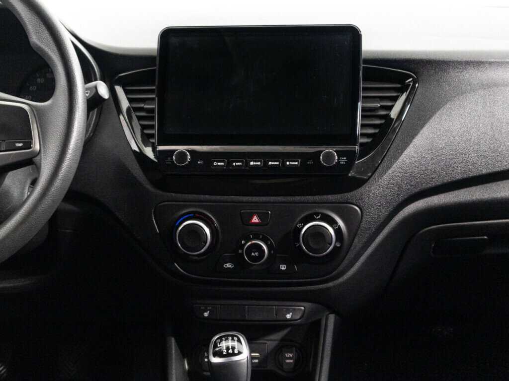 Б/У Хендай Солярис 2017 года. Фото: #13