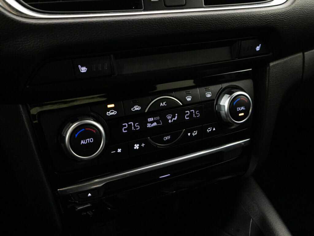 Б/У Мазда 6 2018 года. Фото: #17