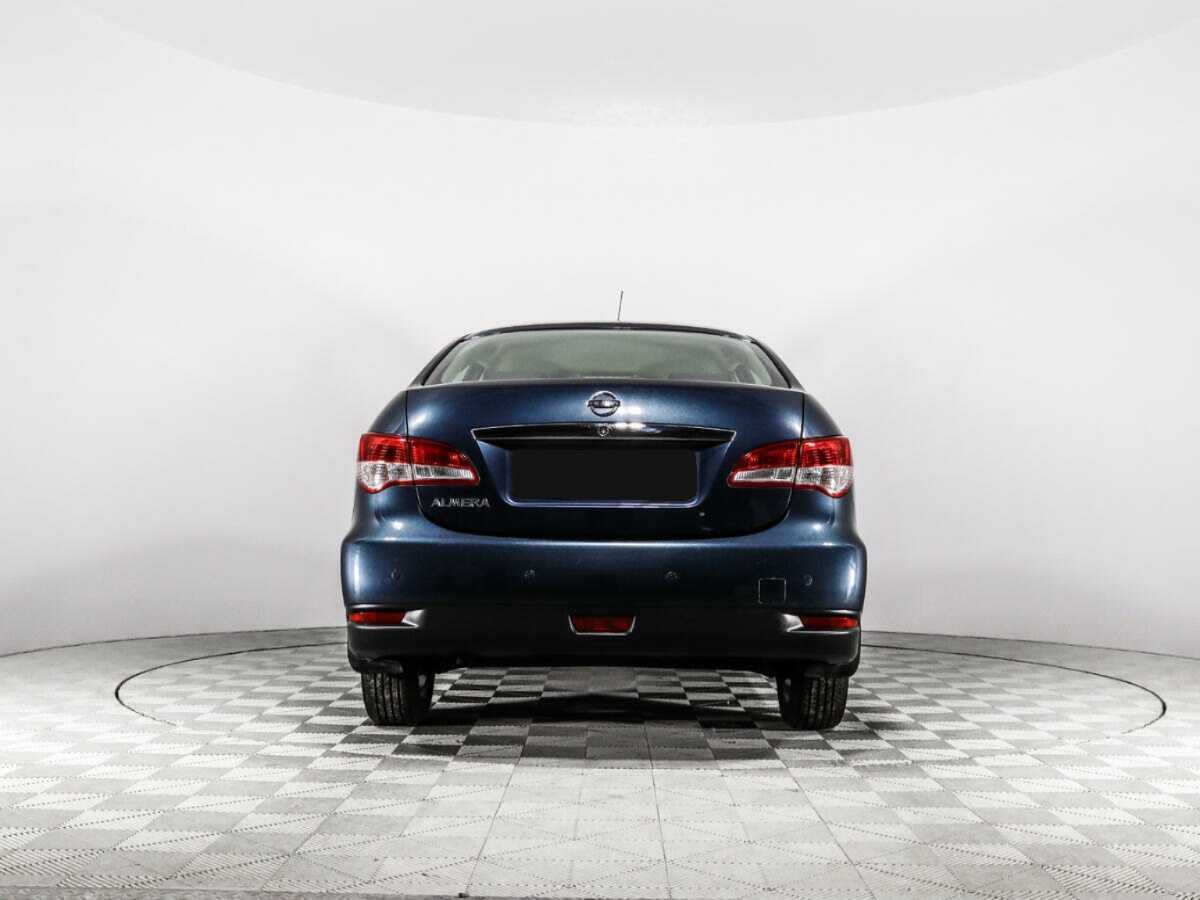 Б/У Ниссан Альмера 2015 года. Фото: #5