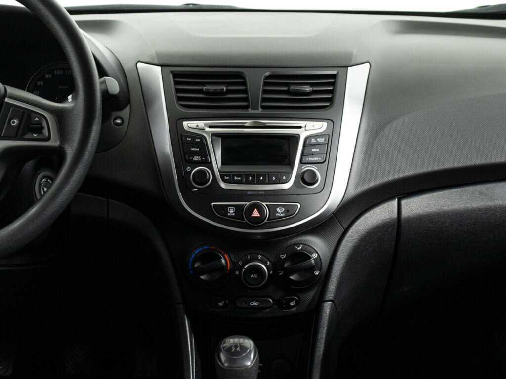 Б/У Хендай Солярис 2016 года. Фото: #13