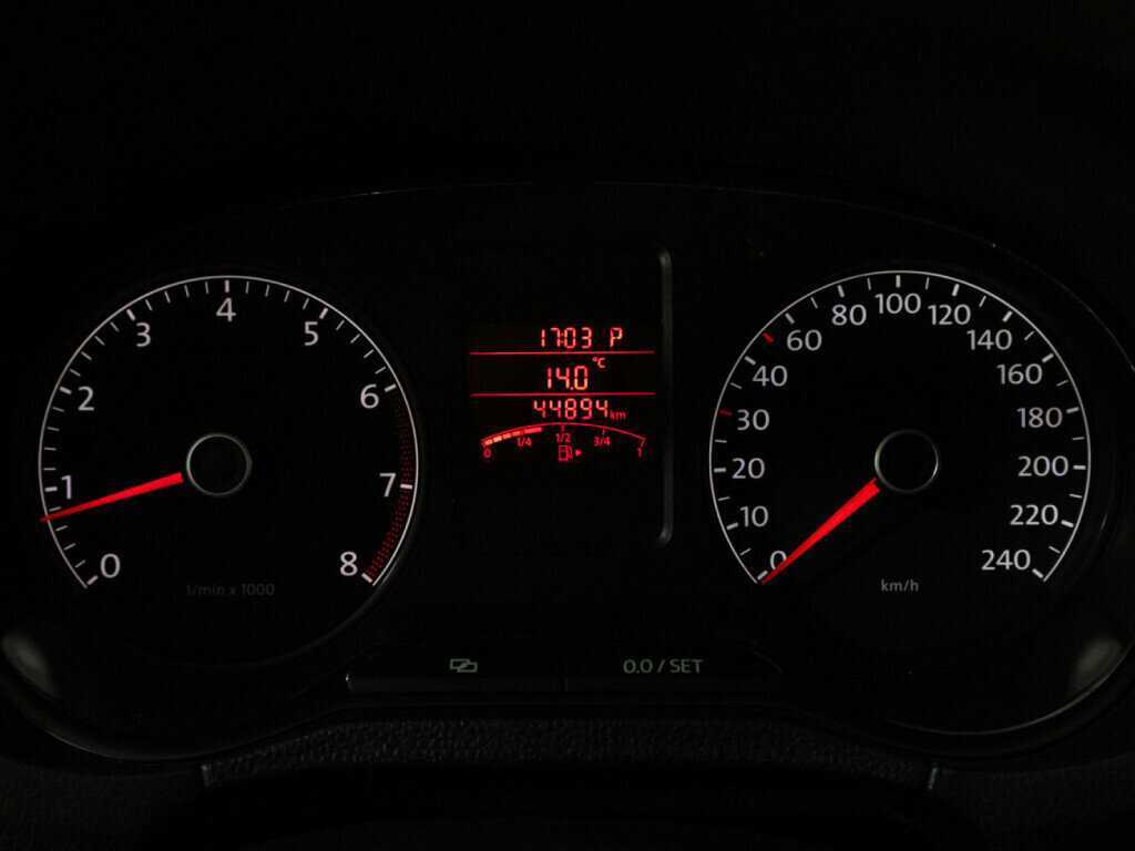 Б/У Фольксваген Поло 2013 года. Фото: #11