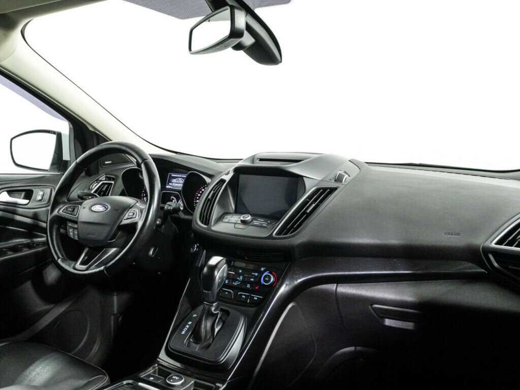 Б/У Форд Куга 2018 года. Фото: #8