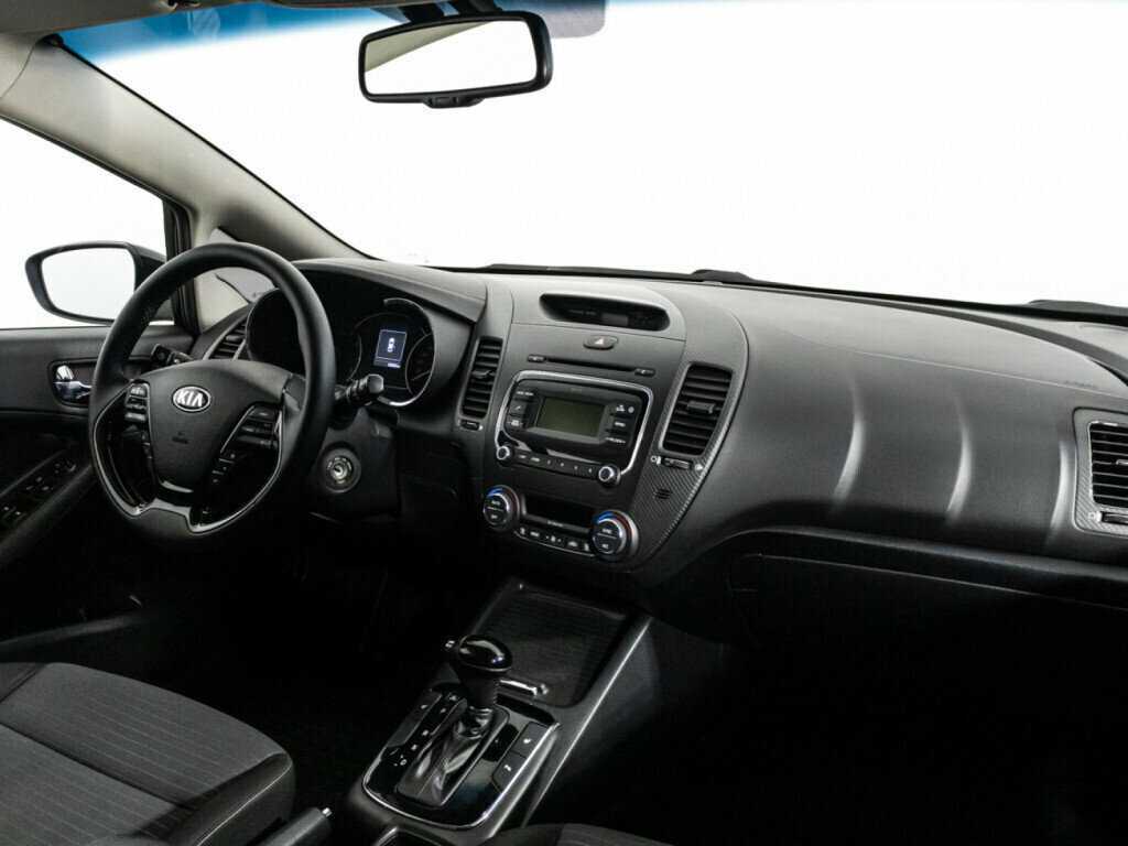 Б/У Киа Церато 2017 года. Фото: #8