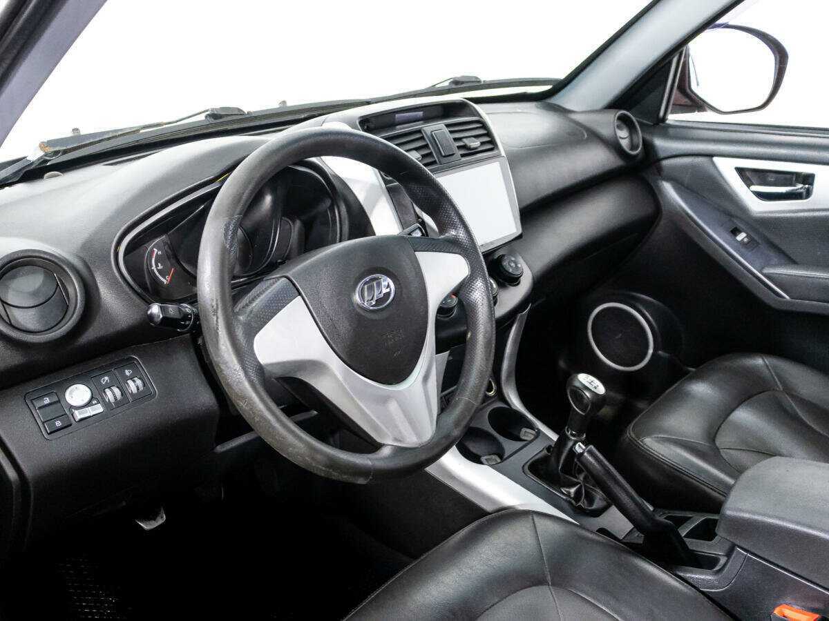 Б/У Лифан Икс60 2016 года. Фото: #10