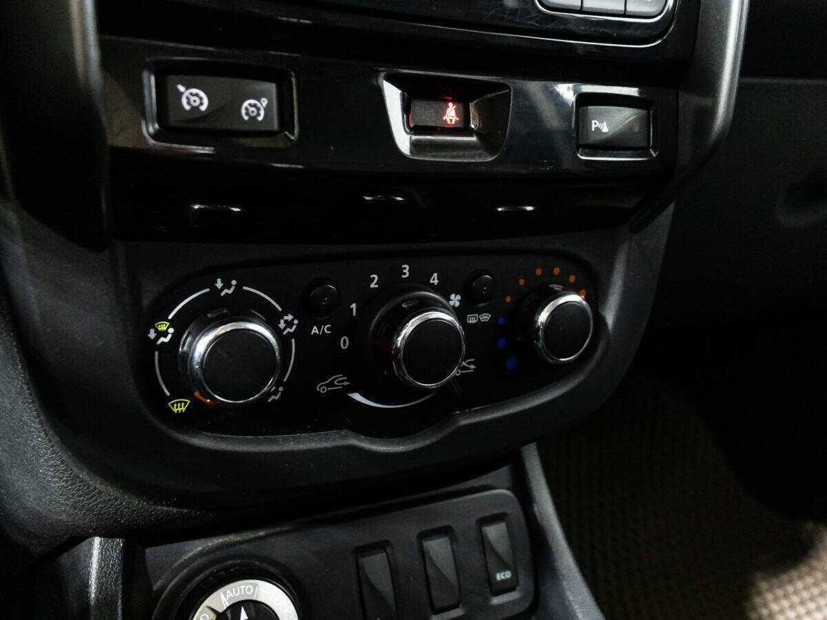 Б/У Рено Дастер 2018 года. Фото: #15