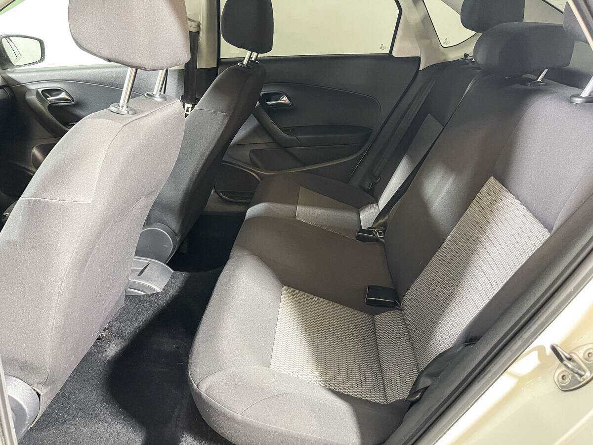 Б/У Фольксваген Поло 2012 года. Фото: #9