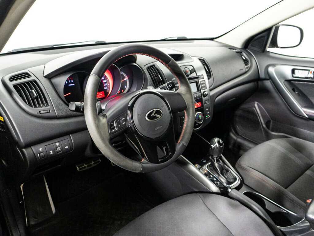 Б/У Киа Церато 2012 года. Фото: #10