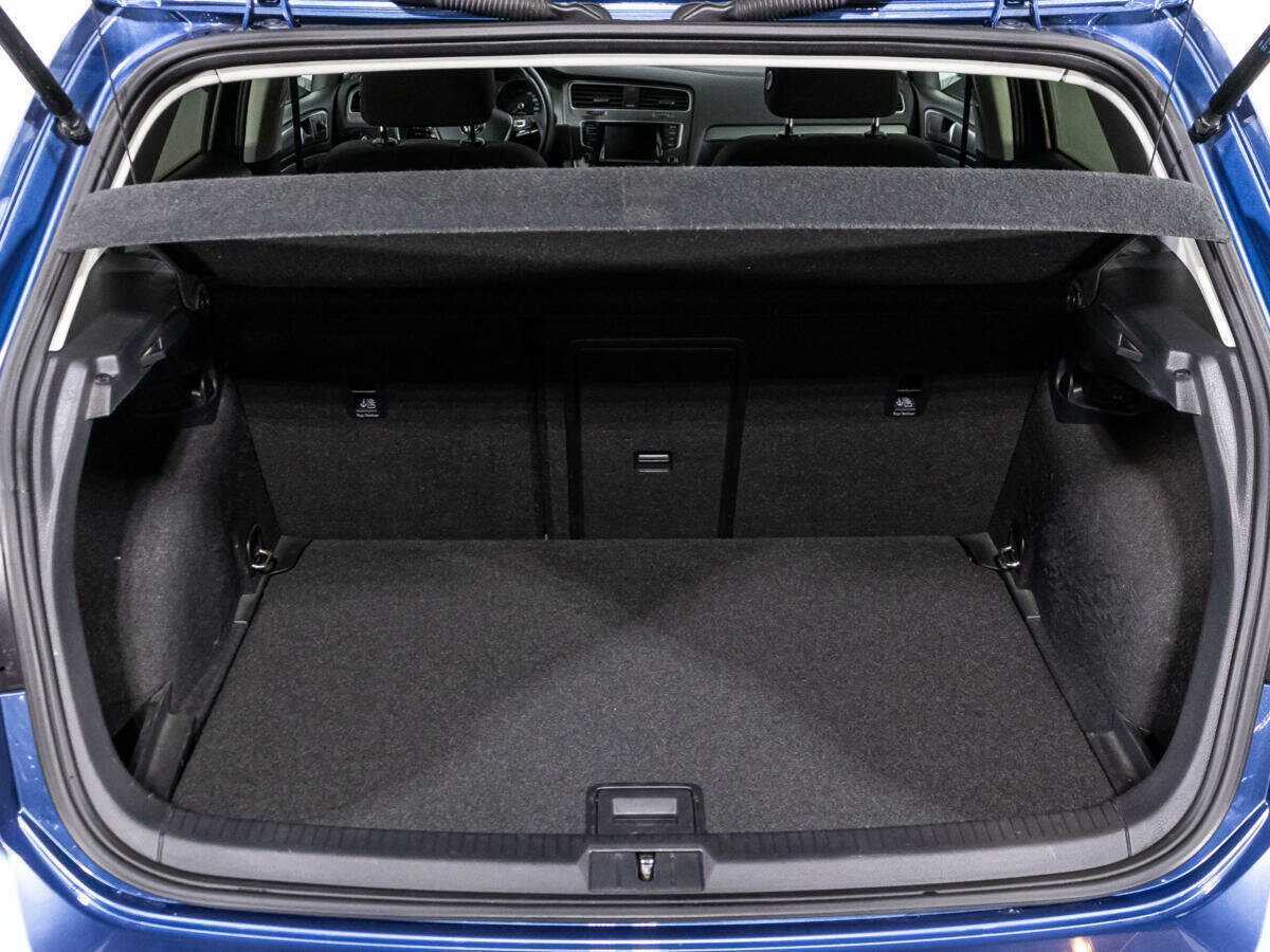 Б/У Фольксваген Гольф 2012 года. Фото: #14