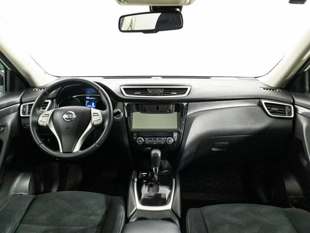 Б/У Ниссан Икс-Трейл 2015 года. Фото: #12