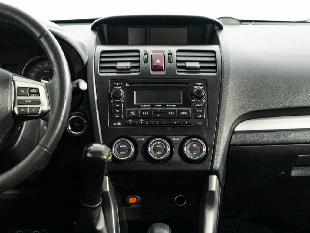 Б/У Субару Форестер 2014 года. Фото: #13