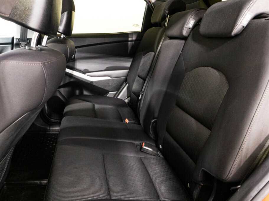 Б/У Сан-Ён Актион 2014 года. Фото: #9