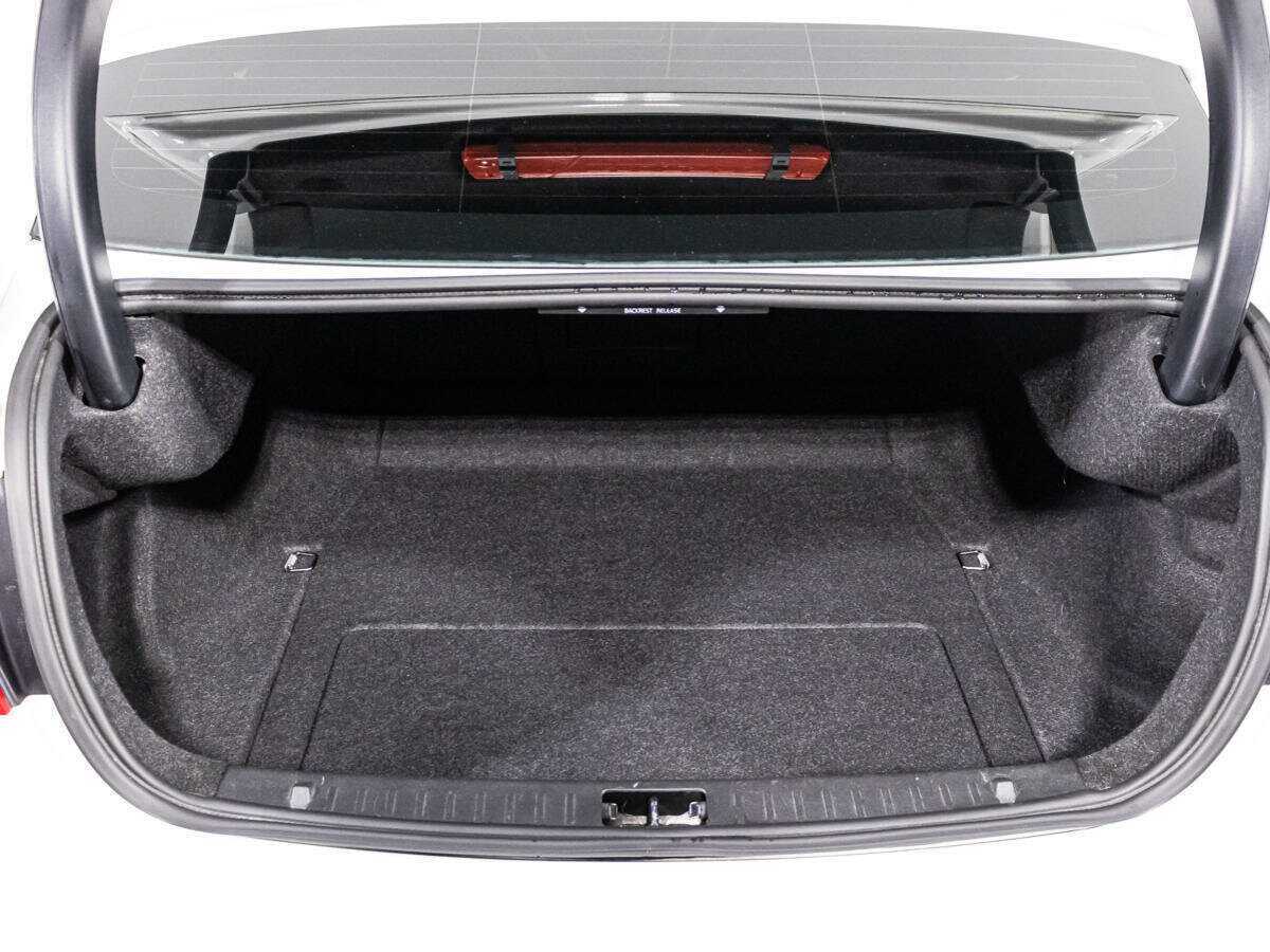 Б/У Вольво С60 2012 года. Фото: #14