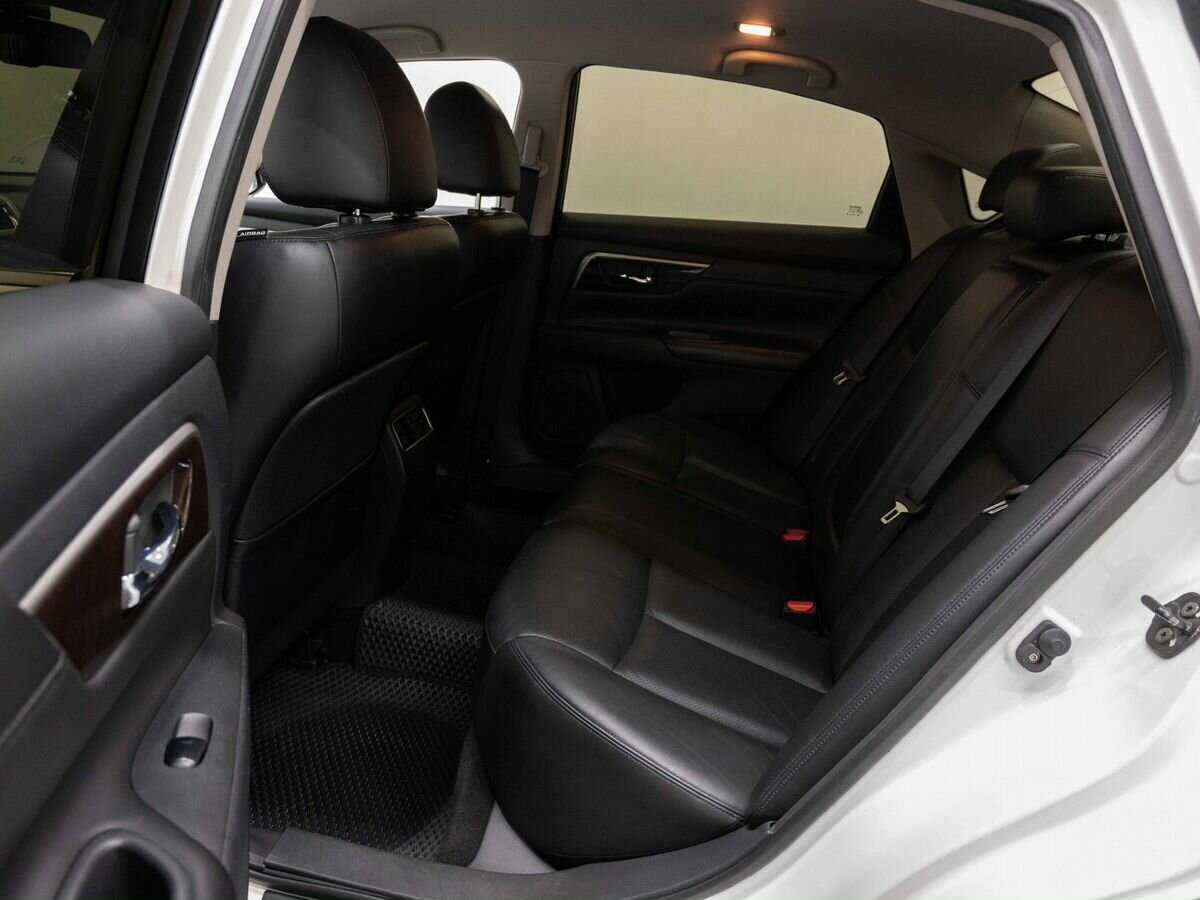 Б/У Ниссан Теана 2015 года. Фото: #10