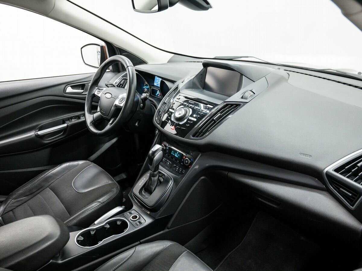 Б/У Форд Куга 2015 года. Фото: #7