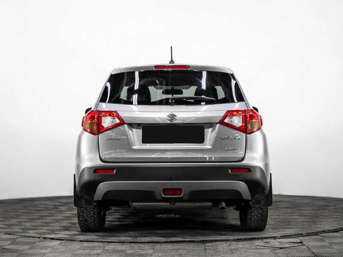 Б/У Сузуки Витара 2015 года. Фото: #4