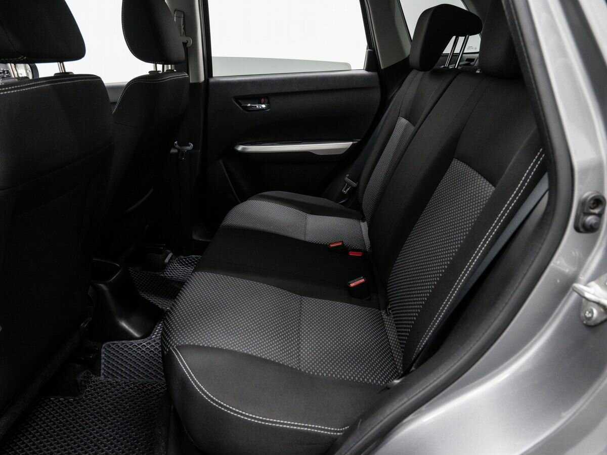 Б/У Сузуки Витара 2015 года. Фото: #12