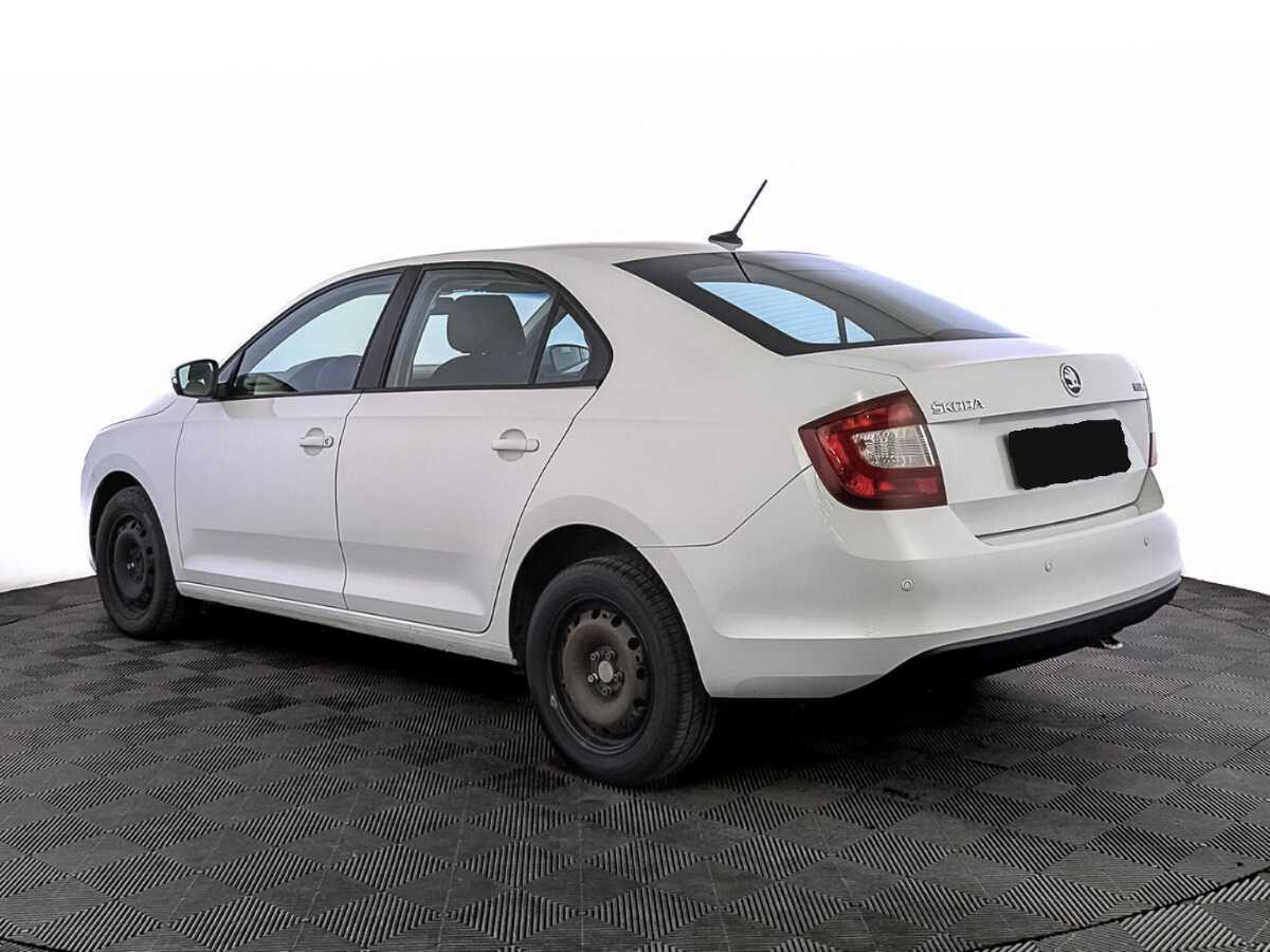 Б/У Шкода Рапид 2019 года. Фото: #6