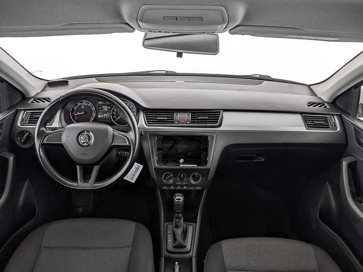 Б/У Шкода Рапид 2019 года. Фото: #11