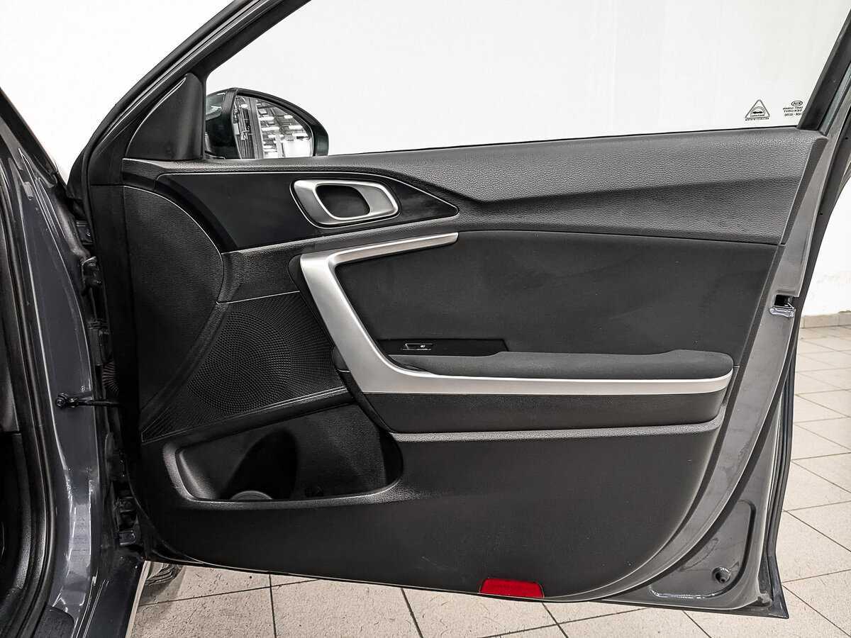 Б/У Киа Сид 2019 года. Фото: #24