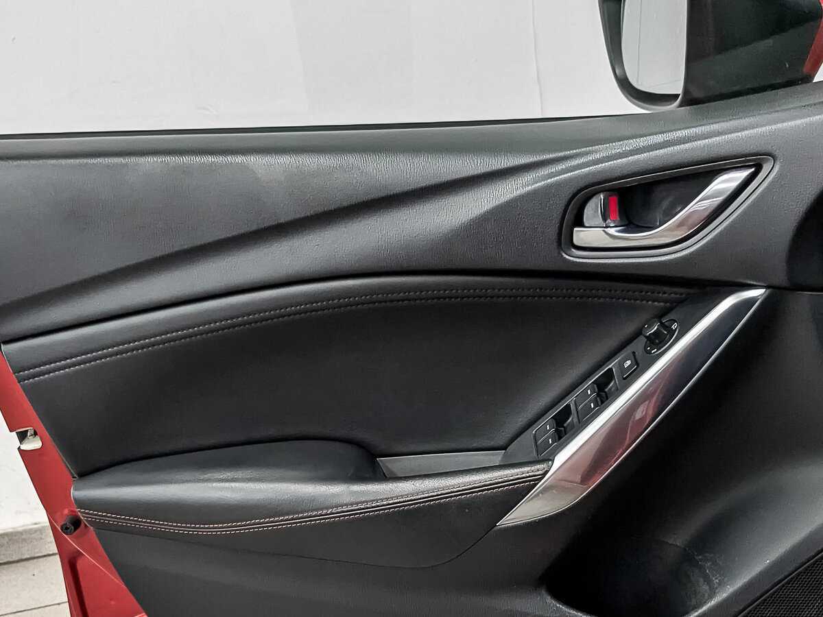 Б/У Мазда 6 2013 года. Фото: #18